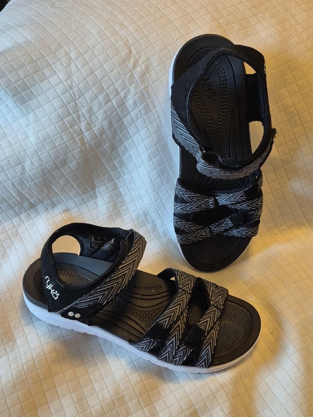 Ryka Women's Off-White Strappy Comfort Sandals